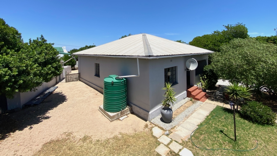 3 Bedroom Property for Sale in Laaiplek Western Cape